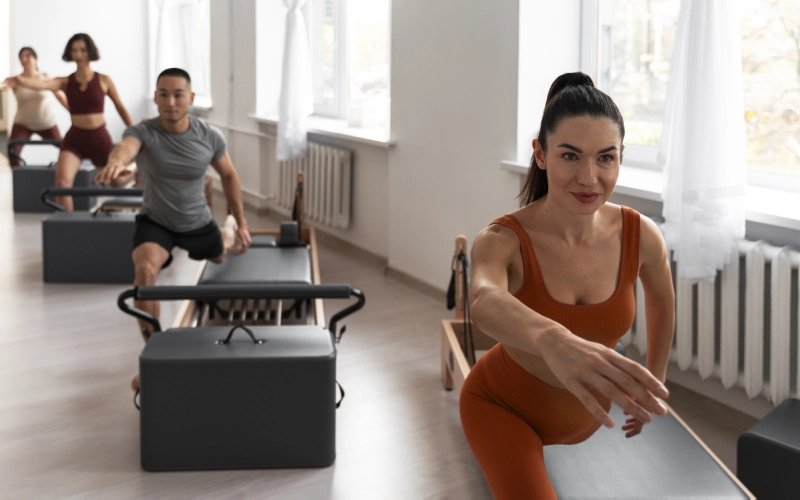 pilates con attrezzi pilates con attrezzi
